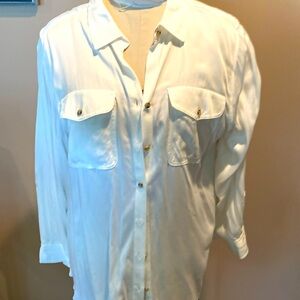 Chicos 3 silk cream blouse